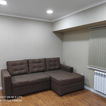 1-Bedroom Apartment In The Very City Center Taškent Exteriér fotografie