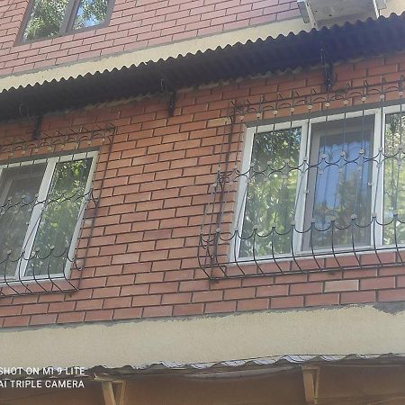1-Bedroom Apartment In The Very City Center Taškent Exteriér fotografie