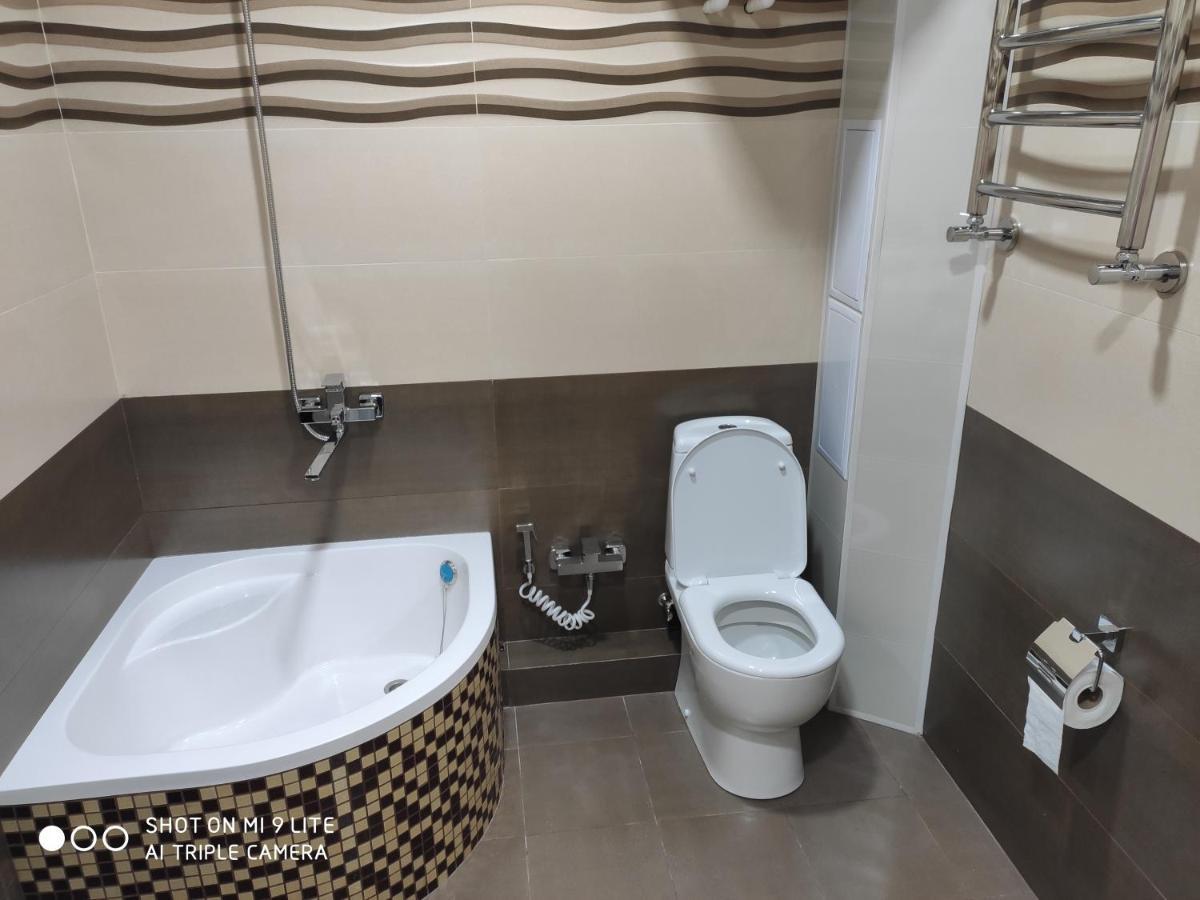 1-Bedroom Apartment In The Very City Center Taškent Exteriér fotografie